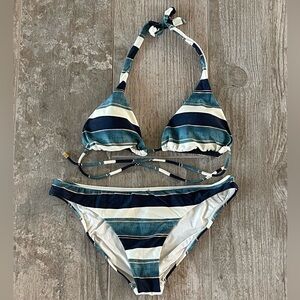 ViX PAULAHERMANNY Bikini